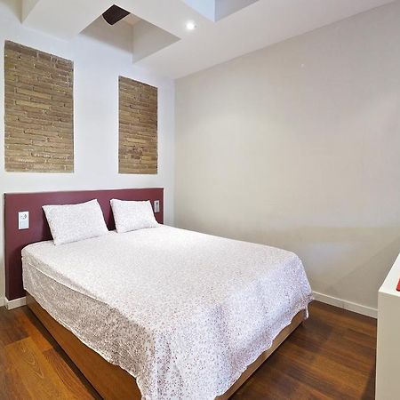 Sunny Apartments Барселона Екстериор снимка