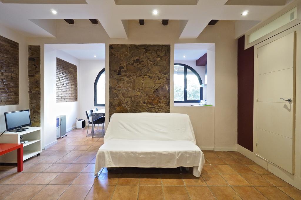 Sunny Apartments Барселона Екстериор снимка