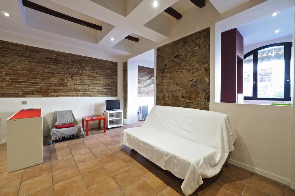 Sunny Apartments Барселона Екстериор снимка